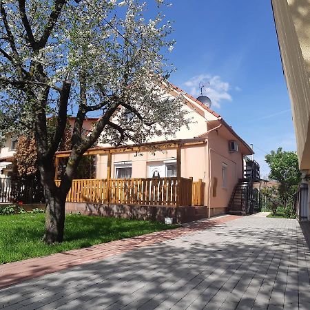 Rozsa Apartment Hajdúszoboszló Exteriér fotografie