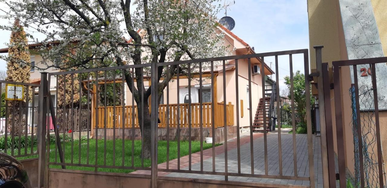 Rozsa Apartment Hajdúszoboszló Exteriér fotografie